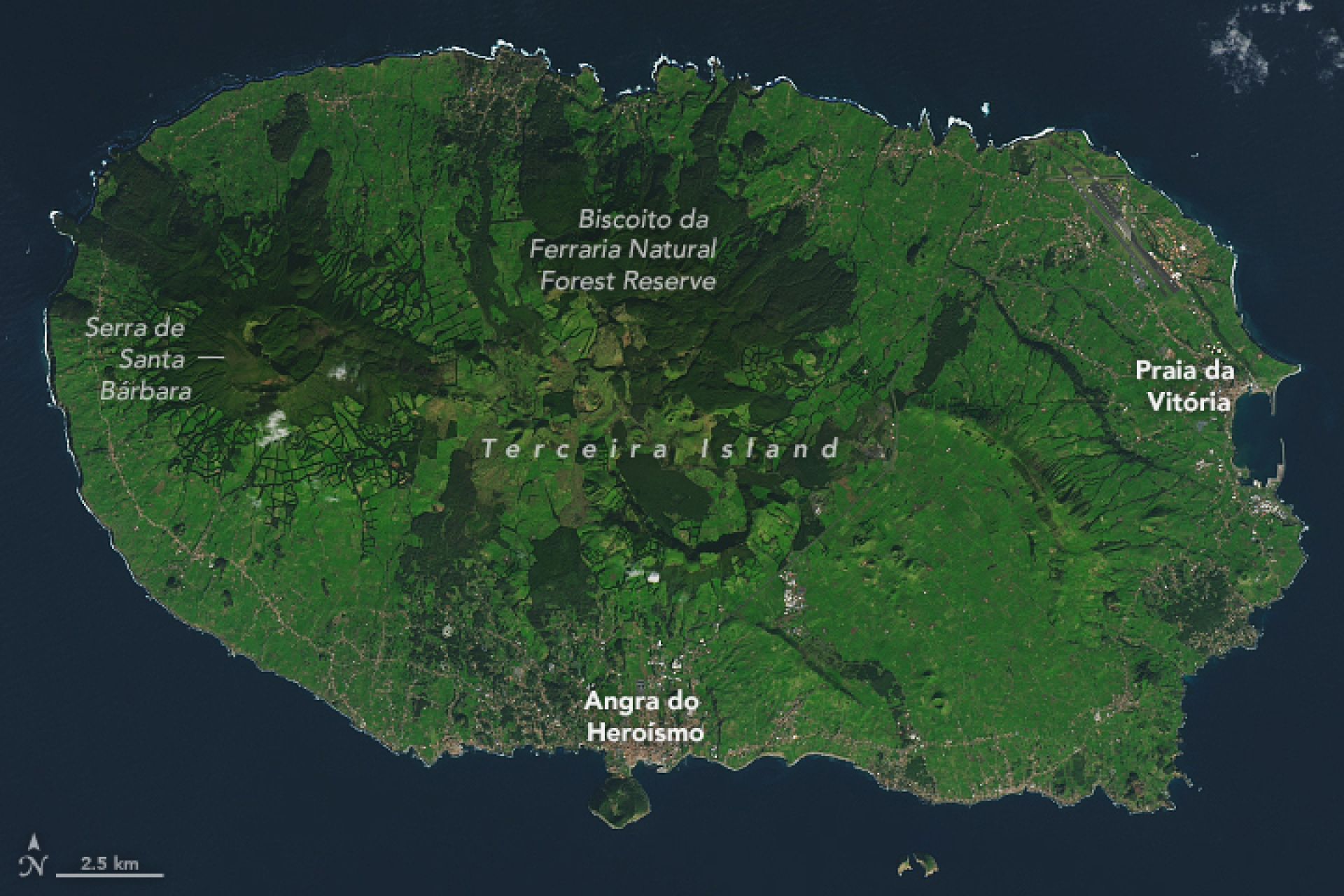 Enquanto o turismo cresce nos açores, a ilha Terceira regista uma trajetória inversa